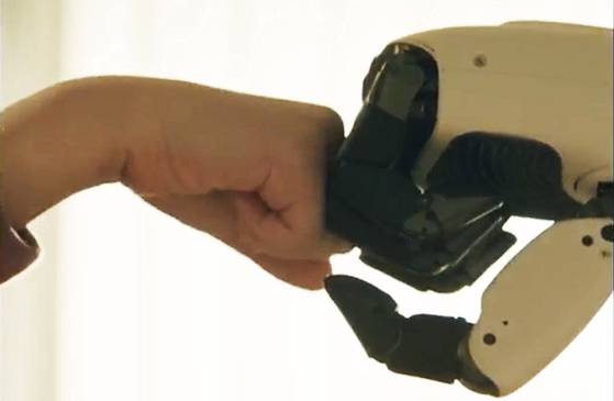 LG전자는 새로운 홈 로봇 ‘LG 클로이드’를 선보일 예정이다. [사진 LG전자]