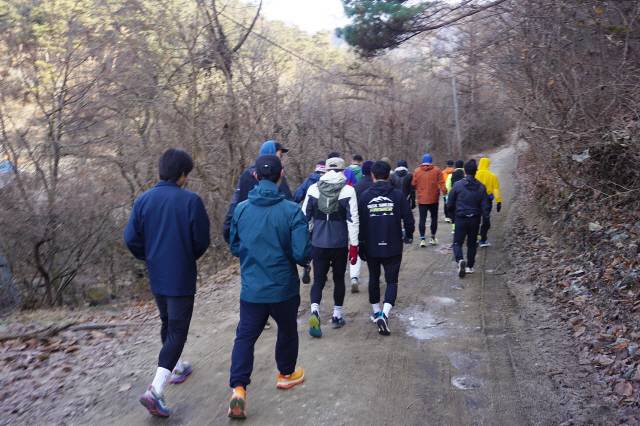 &nbsp;움츠러들기 쉬운 겨울일수록 함께 달리는 시간이 소중하다.