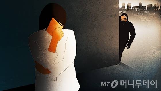 인도에서 한 남성이 유부녀에게 구애했다가 거절당하자 여성을 총으로 쏴 중상을 입힌 사건이 발생했다. /사진=임종철 디자인기자