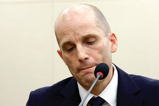 해럴드 로저스 쿠팡 임시 대표가 12월 17일 서울 여의도 국회 과학기술정보방송통신위원회에서 열린 쿠팡 개인정보 유출 사태 관련 청문회에 출석해 의원 질의를 듣고 있다. 동아DB