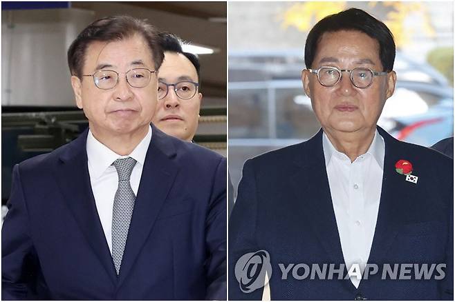 '서해 피격사건' 문재인 정부 안보라인, 결심공판 출석 (서울=연합뉴스) [촬영 임화영] 2020년 9월 서해에서 발생한 공무원 피격 사건을 은폐하려 한 혐의로 재판에 넘겨진 서훈 전 청와대 국가안보실장(왼쪽), 박지원 전 국가정보원장이 5일 서울중앙지법에서 열린 결심 공판에 출석하고 있다. 2025.11.5 hwayoung7@yna.co.kr