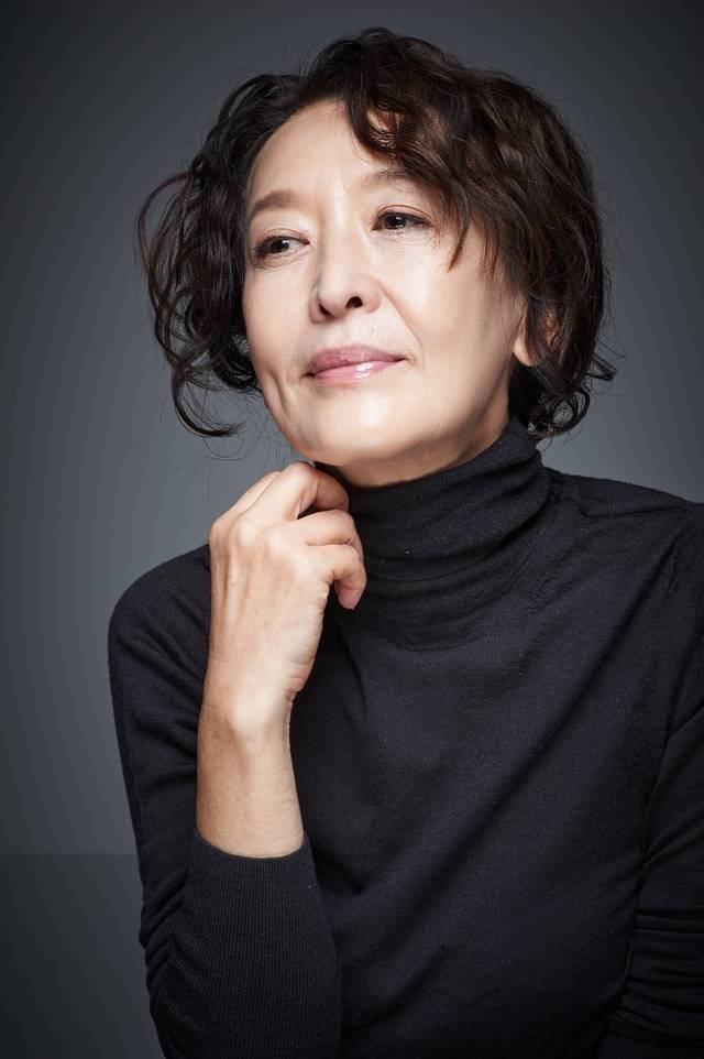 [서울=뉴시스] 윤석화. 2021.01.18. (사진 = 소속사 제공) photo@newsis.com