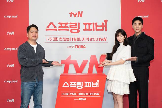 (왼쪽부터) 박원국 PD, 이주빈, 안보현/tvN 제공
