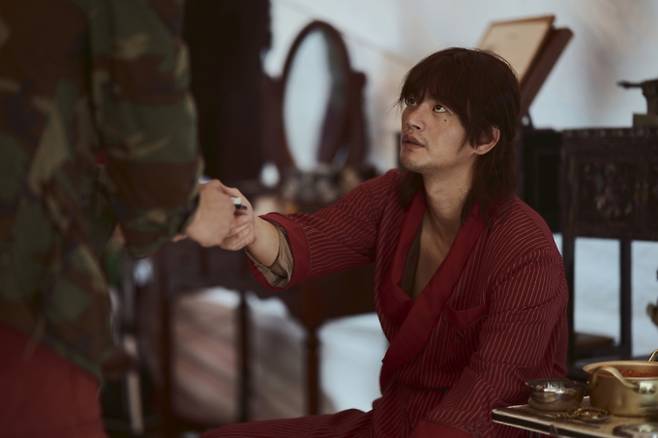 ‘보이’ 서인국, 절대 악役으로 강렬 변신 (제공: 제이치컴퍼니)