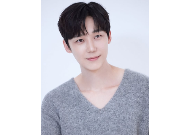 배우 윤종훈이 오는 2026년 안방극장으로 복귀를 확정, 시청자들과 만날 전망이다. 윤종훈 SNS