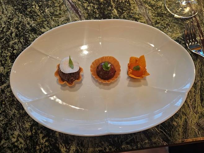 포리지에서 즐기는 트러스트 더 셰프(Trust the Chef) 코스(사진=정상미)