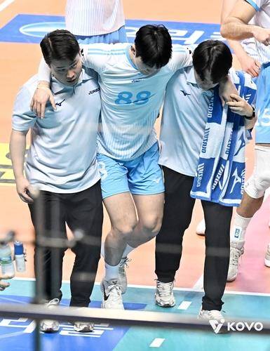 경기 중 다친 대한항공 임재영 [한국배구연맹 제공. 재판매 및 DB 금지]