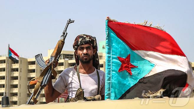 2019년 촬영된 아랍에미리트(UAE)의 훈련을 받은 남부과도위원회(STC) 소속 전투원 ⓒ AFP=뉴스1