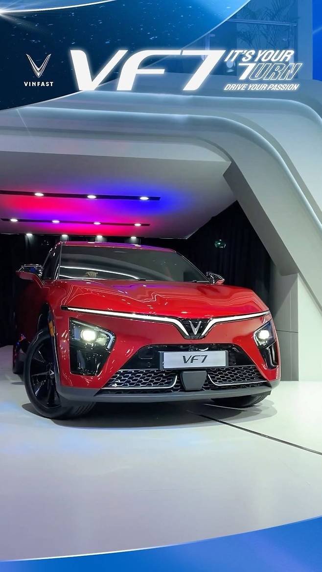 베트남 전기차 브랜드 빈패스트의 전기 SUV 모델 'VF 7'(빈패스트 공식 SNS 갈무리)