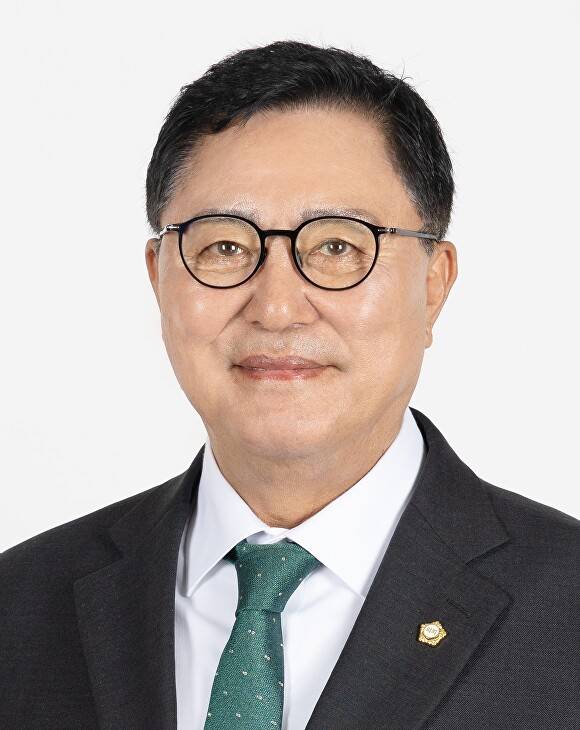 광주 광산구의회 김명수 의장 프로필 사진. [사진=광주시 광산구의회]