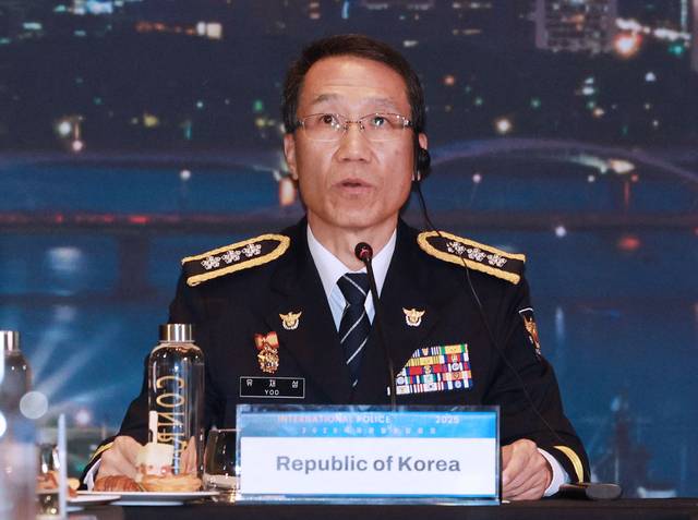 유재성 경찰청장 직무대행이 지난 23일 서울 여의도 콘래드 호텔에서 열린 경찰 국제공조협의체 출범식에서 발언하고 있다. 기사내용과 무관. 연합뉴스