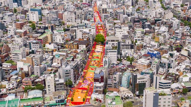 홍대 레드로드 전경. 마포구청 제공