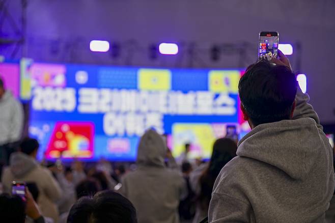 AI의 생산성 향상 덕분에 1인 미디어가 다시 한번 전성시대를 맞았다 / 출처=IT동아