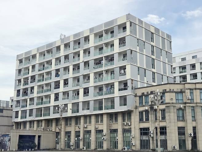 A building in Sihanoukville, Cambodia, believed to have been used as a job scam compound. (Yonhap)