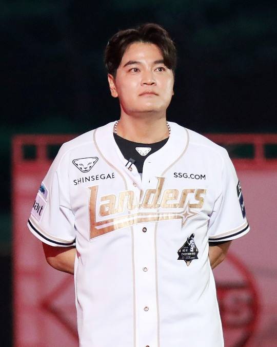 눈시울 붉어진 추신수. 사진[연합뉴스]