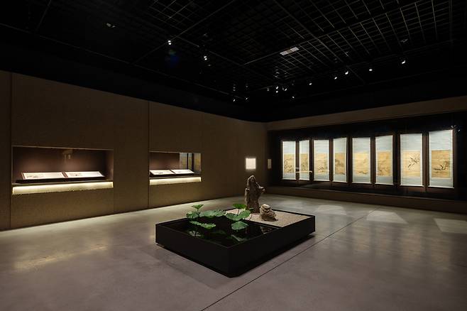 대구간송미술관 기획전 화조미감 전시장 전경.<대구간송미술관 제공>