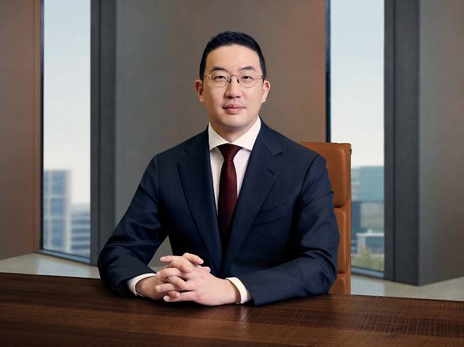 구광모 LG그룹 회장, 미래 여는 변곡점 서있어 새로운 혁신으로 도약을