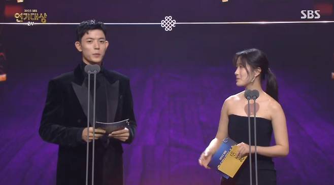 '2025 SBS 연기대상' 로몬, 김혜윤