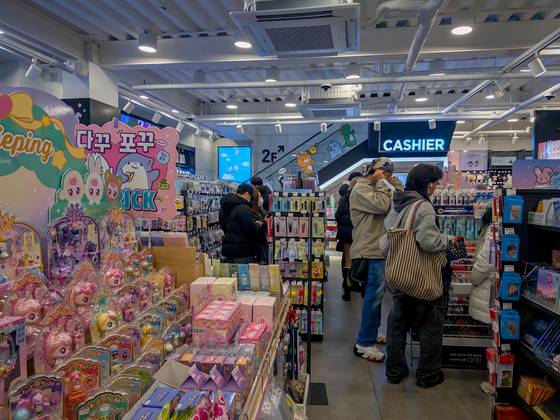 Artbox store in Myeongdong in central Seoul [CHO YONG-JUN]