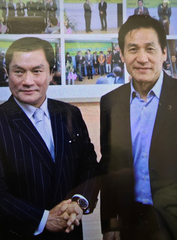 영화배우협회 이사장을 지낸 거룡이 혈액암 투병 중 위중한 상태에 놓인 배우 안성기의 쾌유를 간절히 기원했다. 사진=거룡