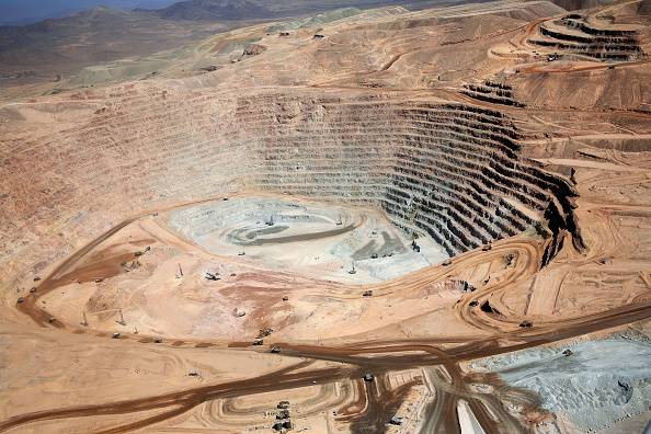 칠레 안토파가스타주 아타카마 사막에 있는 대규모 노천 광산 에스콘디다의 모습. 게티이미지