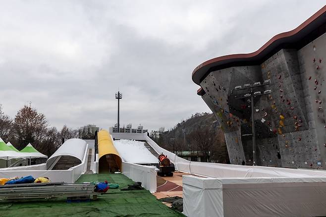 용마산 눈썰매장 / 사진 =  서울관광재단