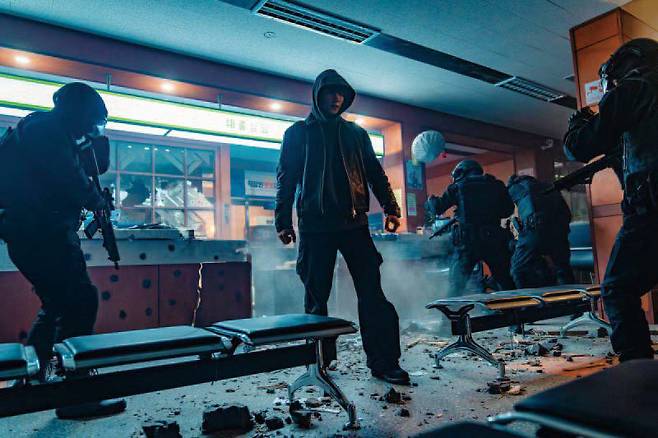 드라마 《캐셔로》 스틸컷 ⓒ넷플릭스