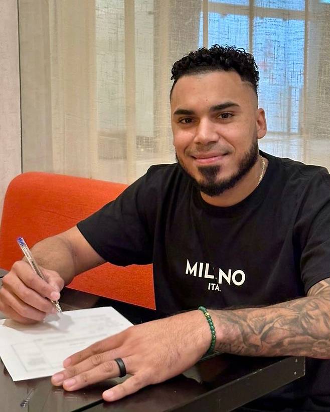 KIA가 새 외국인 타자 해럴드 카스트로를 영입했다. 사진 | KIA 타이거즈