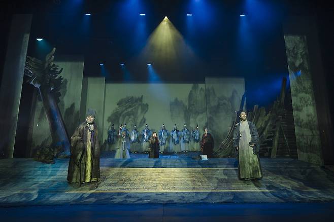 A scene from "Boheoja: The One of Paces the Void," staged at the National Theater of Korea in Jung District, central Seoul, on March 15, 2025. [NATIONAL THEATER OF KOREA]