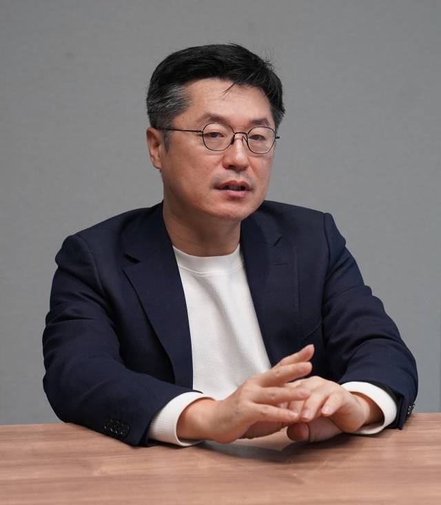 한정탁 삼일PwC 파트너가 4일 서울 용산구 삼일PwC에서 서울경제신문과 인터뷰를 하고 있다. 사진제공=삼일PwC