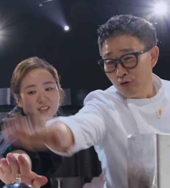 임성근(오른쪽), 술 빚는 윤주모/사진=윤주모 인스타그램