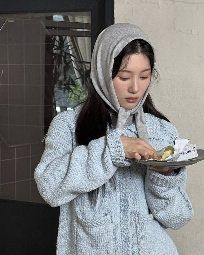 인스타그램 @j_chaeyeoni