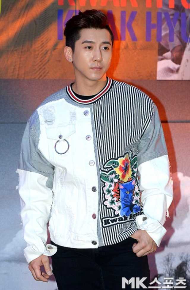 브라이언이 데뷔 6개월 차 신인 시절, 음악방송 카메라 감독에게 당했던 충격적인 ‘갑질’ 피해를 털어놨다.사진=MK스포츠DB