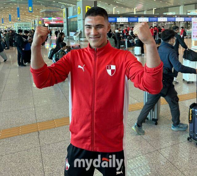 부산 아이파크 송안톤./인천국제공항=노찬혁 기자