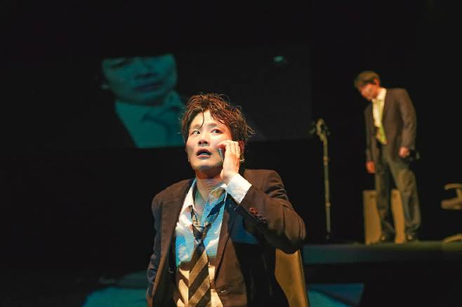 아르케 '셋톱박스' 공연 모습(사진=국립극단)