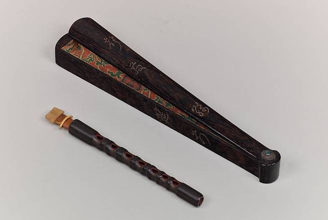 일본 궁정 음악에 사용한 히구라시(저녁매미) 피리 <국립고궁박물관>