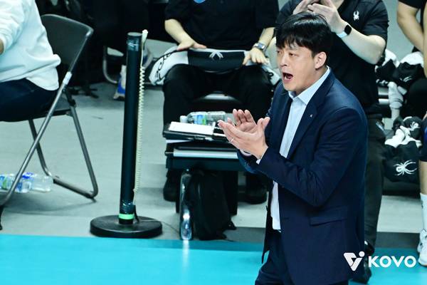 이영택 GS칼텍스 감독은 선수들을 칭찬했다. 사진 제공= KOVO