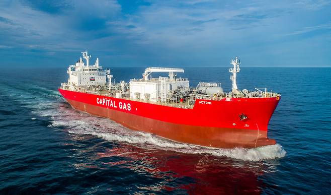 HD현대중공업이 건조한 2만2000㎥급 LCO₂운반선.[HD현대중공업 제공]