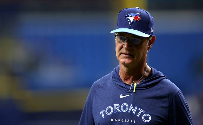 필라델피아 벤치 코치로 부임하는 돈 매팅리 전 MLB 감독. 게티이미지