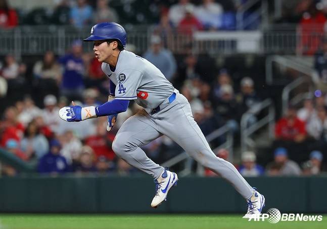 주루플레이를 펼치는 김혜성. /AFPBBNews=뉴스1