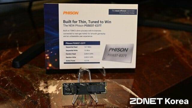 파이슨이 공개한 'PS5037-E37T' 탑재 SSD 시제품. (사진=지디넷코리아)