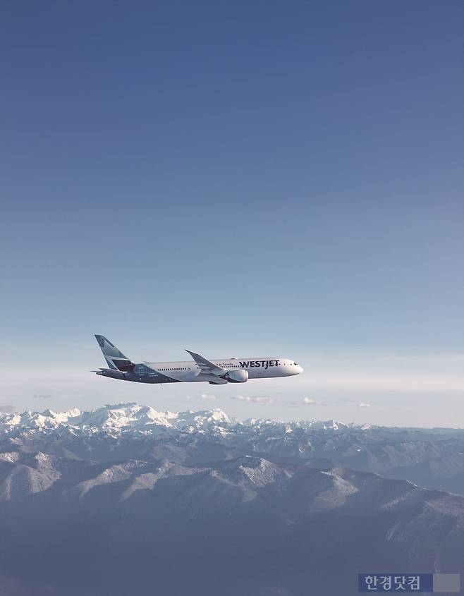 캘거리를 중심으로 캐나다 전역과 미국 주요 도시를 연결하는 대표 항공사, 웨스트젯(사진=알버타관광청)