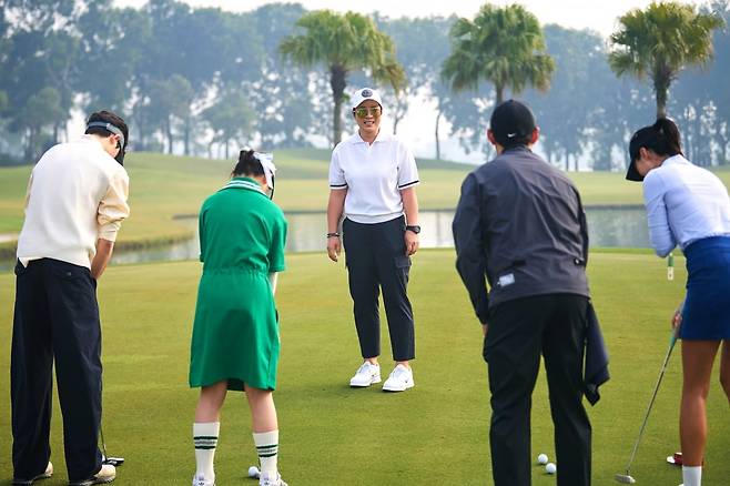 메리어트 본보이 모먼츠에서 박세리 감독과 프라이빗 라운딩을 즐기는 참가자들