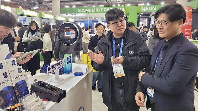 [대전=뉴시스] 미국서 열린 'CES 2026'서 혁신상을 수상한 특구기업 ㈜린솔의 전시부스.(사진=특구재단 제공) *재판매 및 DB 금지