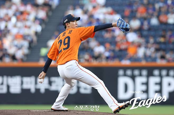 한화 황준서의 역투 모습. 한화이글스 제공