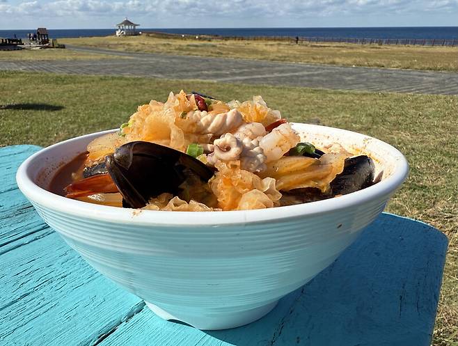 마라도에서 맛볼 수 있는 짬뽕. 박미향 기자