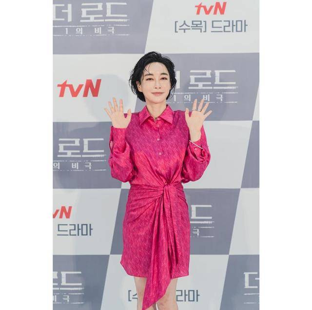 배우 김혜은이 영화 '범죄와의 전쟁' 관련 비하인드 스토리를 전했다. tvN 제공