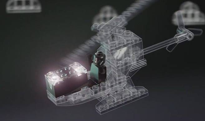 레고 스마트 플레이 시스템의 핵심인 스마트 브릭 레고 블록. 레고