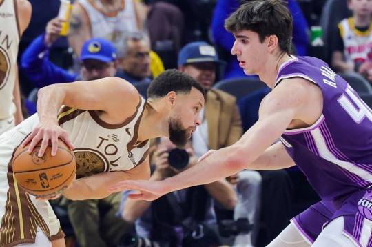 스테픈 커리(왼쪽)