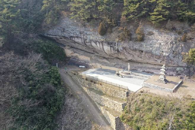 연동사지 삼층석탑